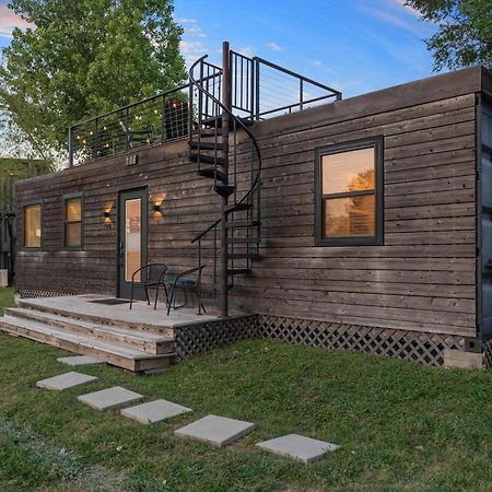Container Home With Rooftop Views And Pickleball-Pecan Grove Bellmead Kültér fotó