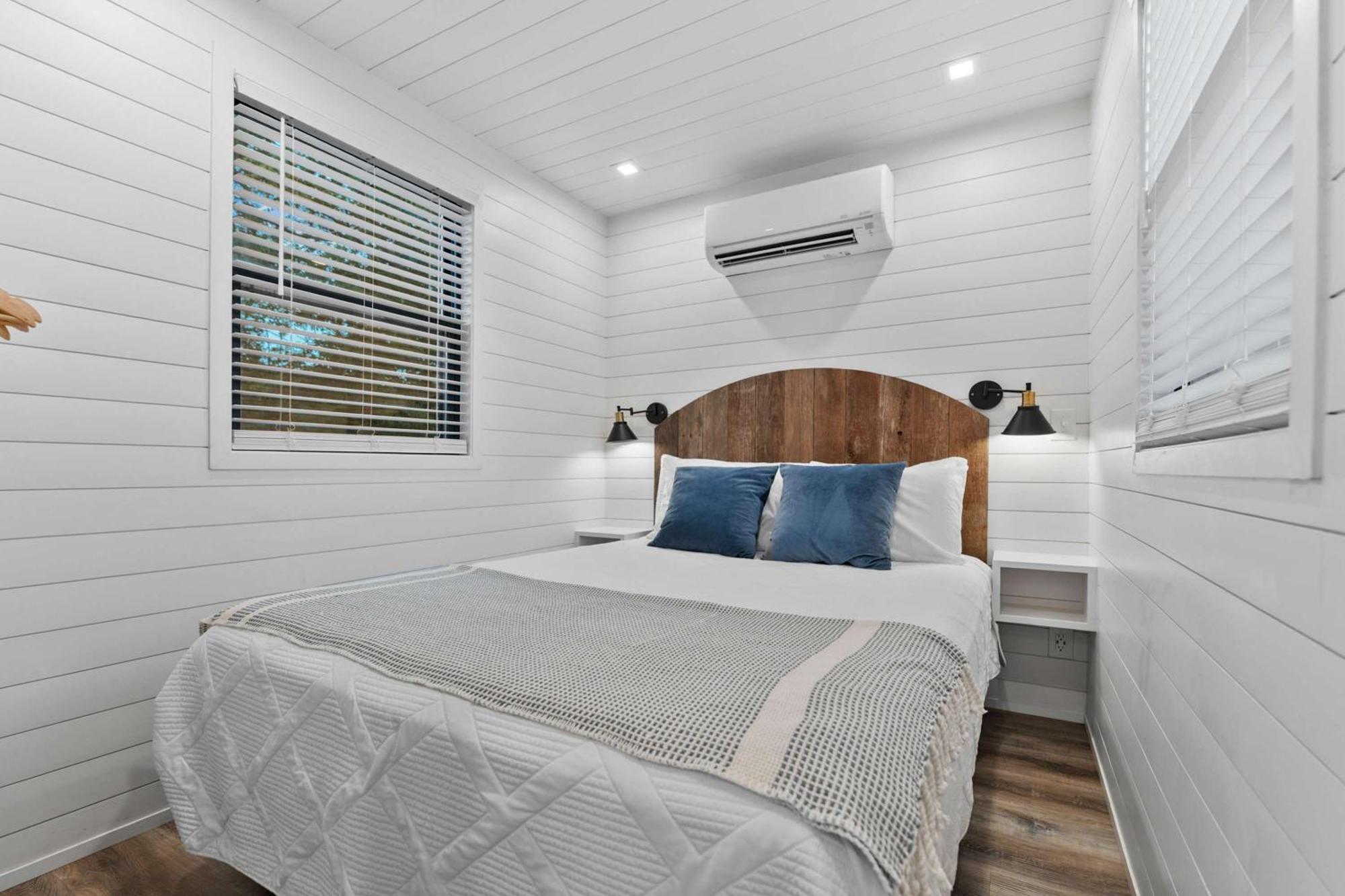 Container Home With Rooftop Views And Pickleball-Pecan Grove Bellmead Kültér fotó